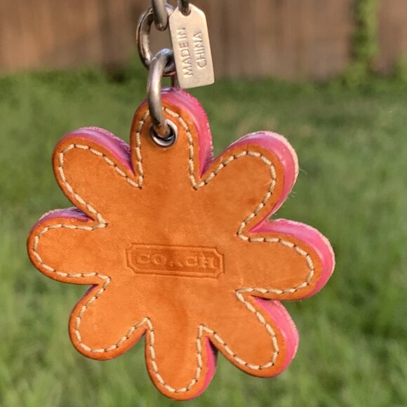 Vintage Coach y2k Signature Daisy Denim Flower Bag Charm - Picture 3 of 6